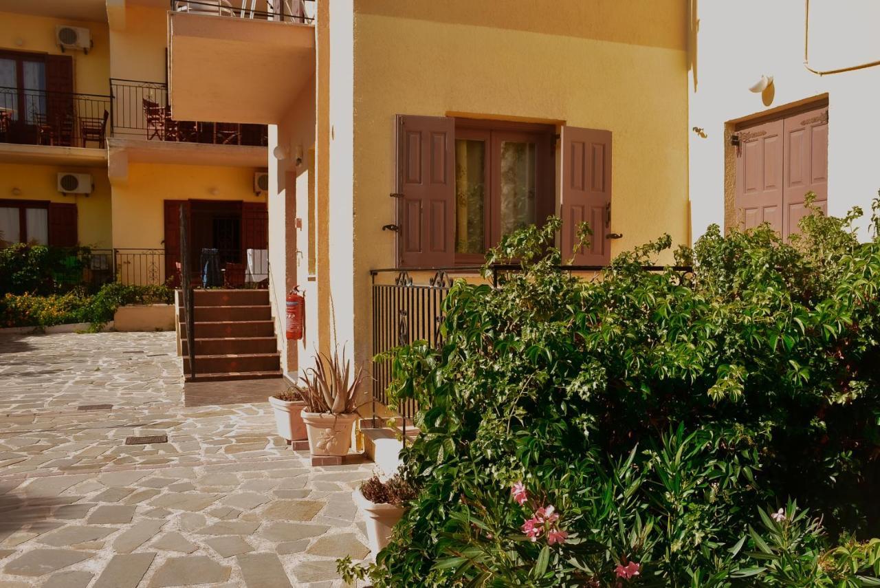 מאראת'וקאמפוס Stella Apartments מראה חיצוני תמונה