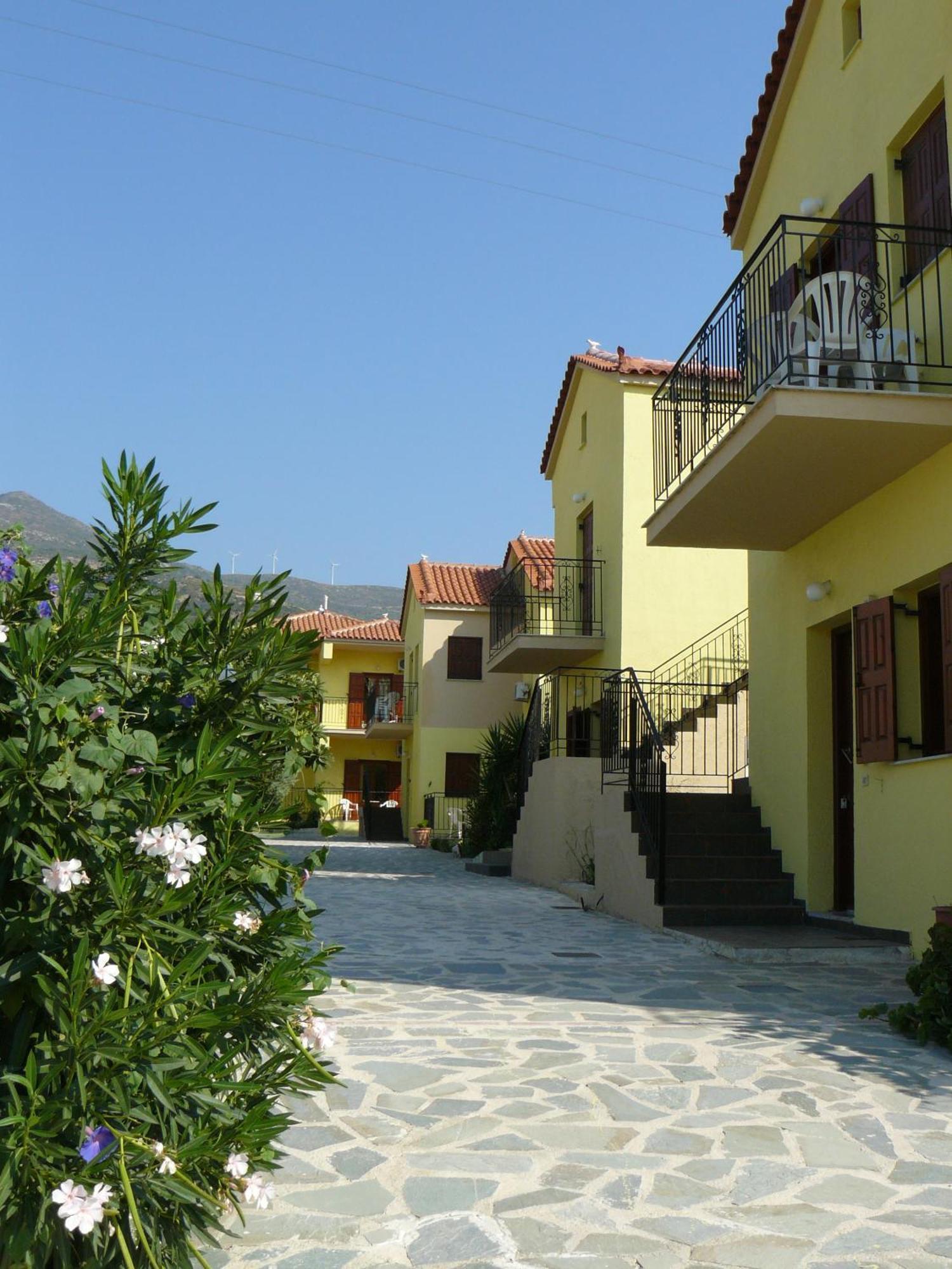 מאראת'וקאמפוס Stella Apartments מראה חיצוני תמונה